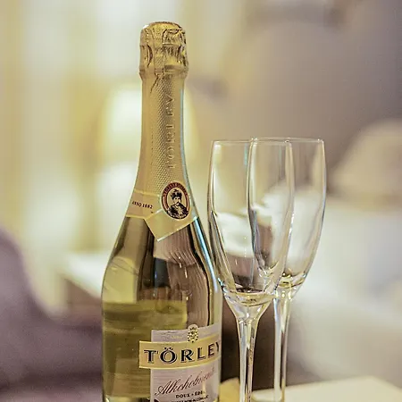 Casablanca Panzio Bed and Breakfast