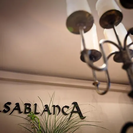 B&B Casablanca Panzio 터터