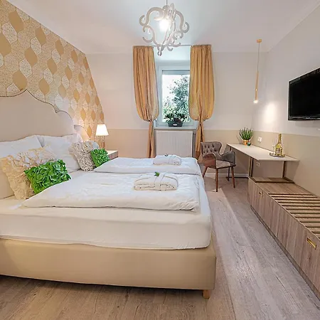Couette-café Casablanca Panzio 4*
