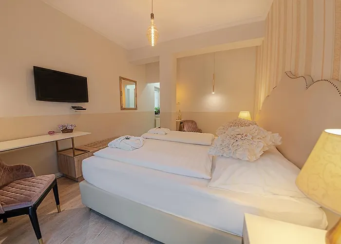 B&B Casablanca Panzio 터터