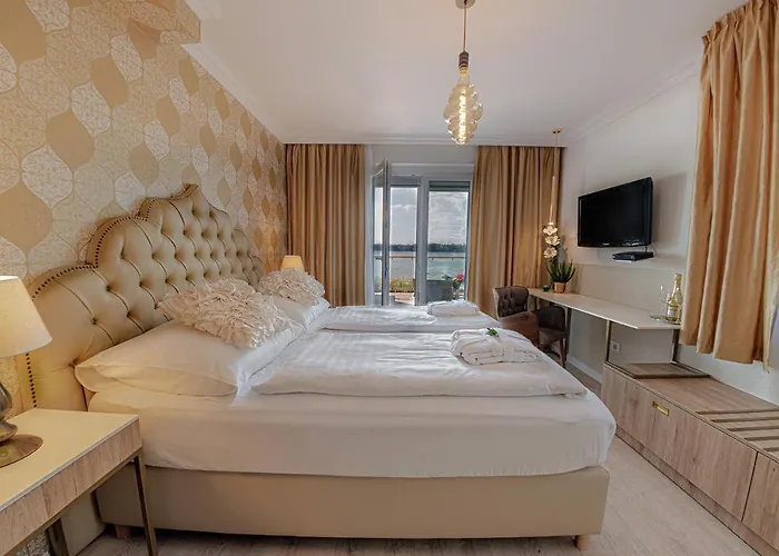 B&B Casablanca Panzio 터터